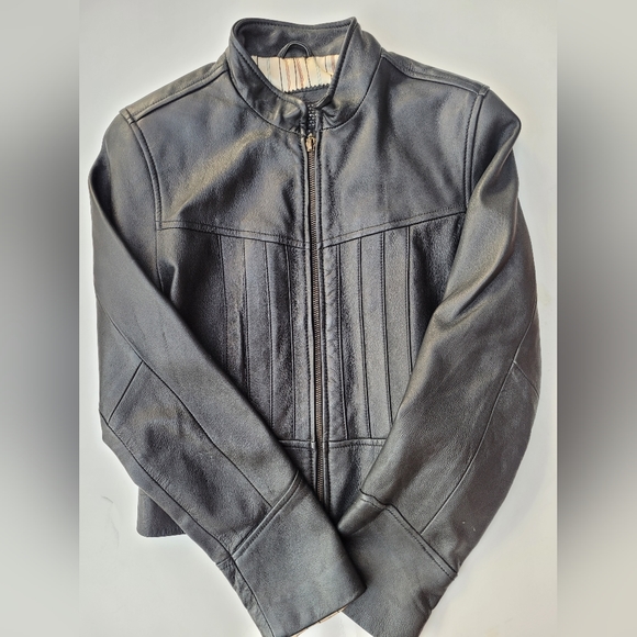 Genuine leather women's jacket size medium - Picture 1 of 9